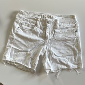 American eagle white denim midi short